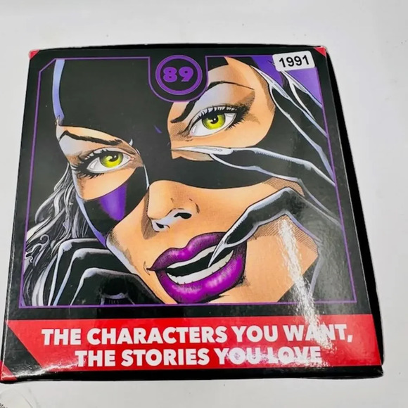 Quantum Mechanix The Animated Series Batman: DC Catwoman Q-Fig Elite Figure - Picture 3 of 6